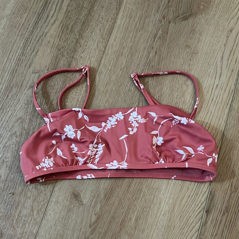Billabong bikini top